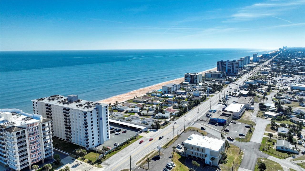 Photo 4 of 1415 Ocean Shore Blvd #609, Ormond Beach, FL 32176