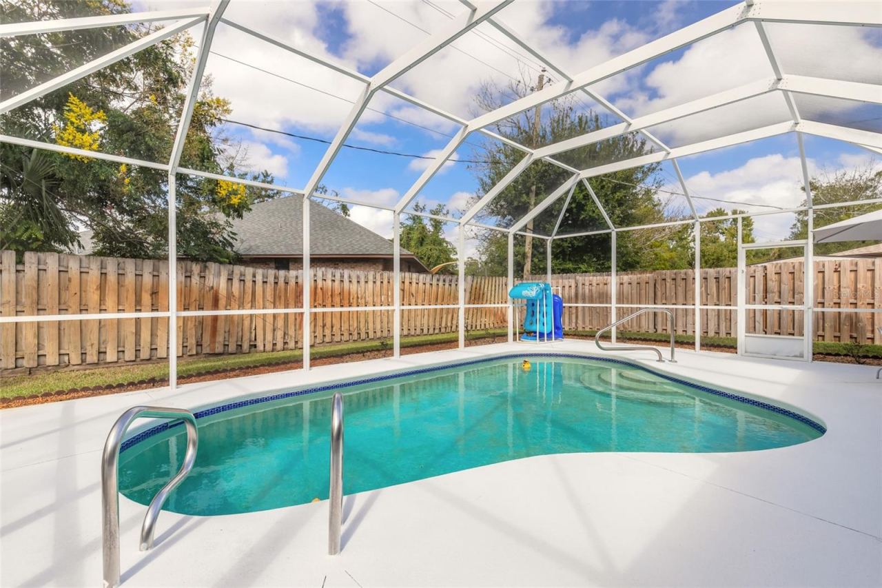 Photo 4 of 47 Mayfield Cir, Ormond Beach, FL 32174