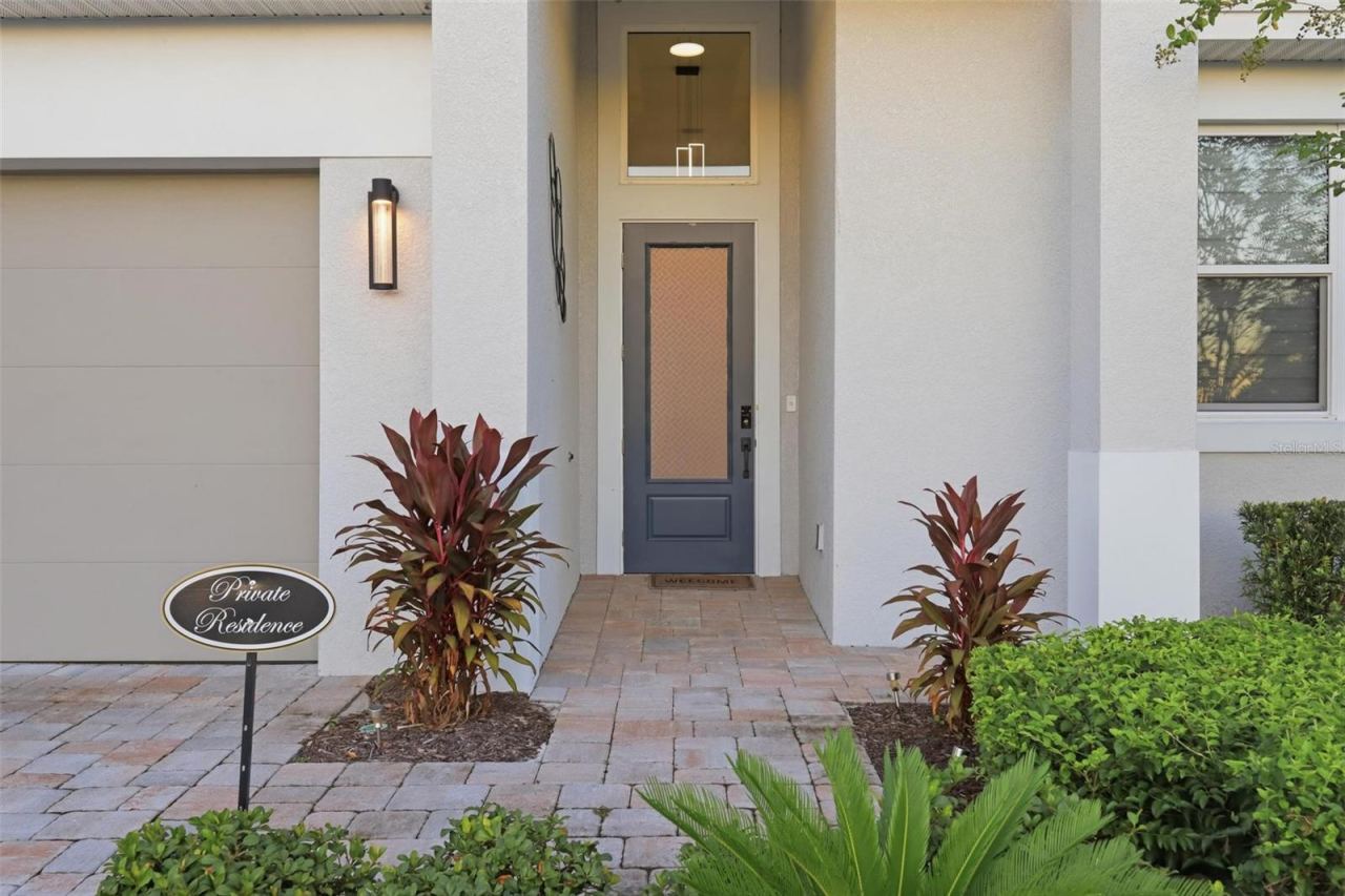 Photo 4 of 883 Lake Hill Way, Deland, FL 32724