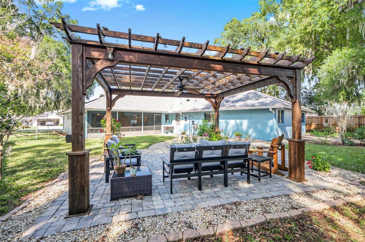 Photo 4 of 23 Black Hawk Pl, Palm Coast, FL 32137
