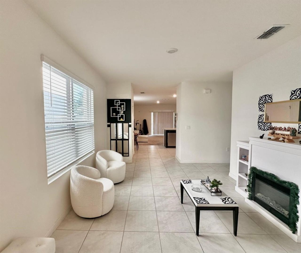 Photo 5 of 1716 Bent Branch Ave, Deland, FL 32720