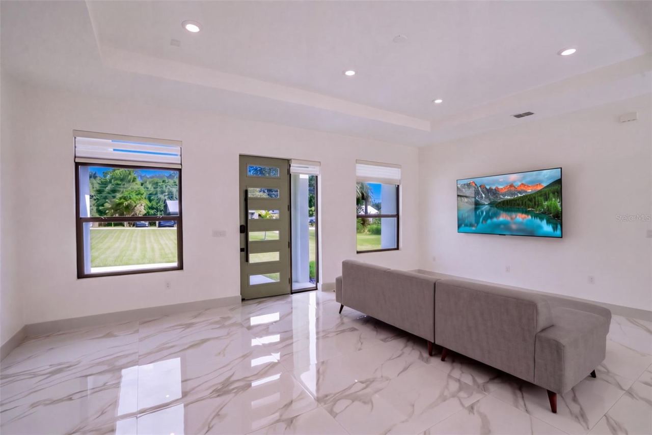Photo 5 of 243 Deerfoot Rd, Deland, FL 32720