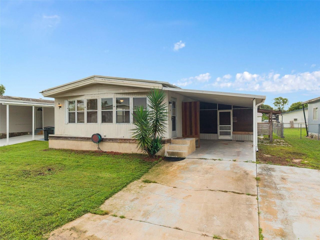 Photo 4 of 137 Pine Tree Dr, Debary, FL 32713
