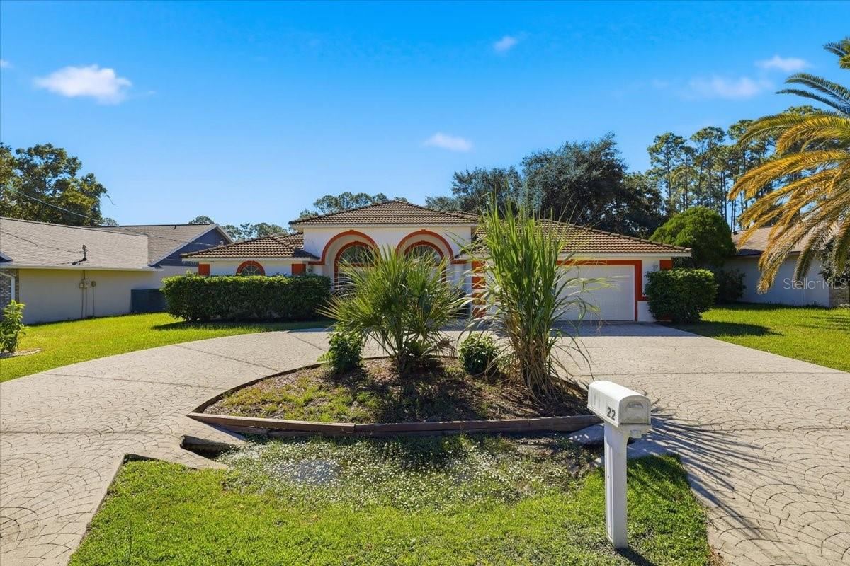 Photo 2 of 22 Bassett Ln, Palm Coast, FL 32137