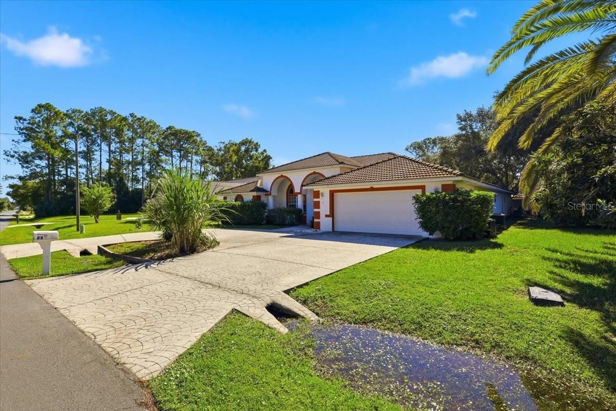 Photo 4 of 22 Bassett Ln, Palm Coast, FL 32137
