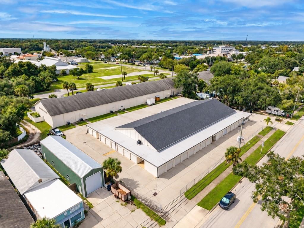 Photo 4 of 720 Magnolia St, New Smyrna Beach, FL 32168