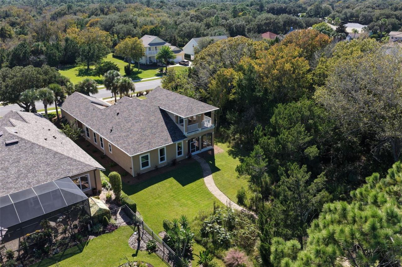 Photo 5 of 25 Emerald Lake Ct, Palm Coast, FL 32137