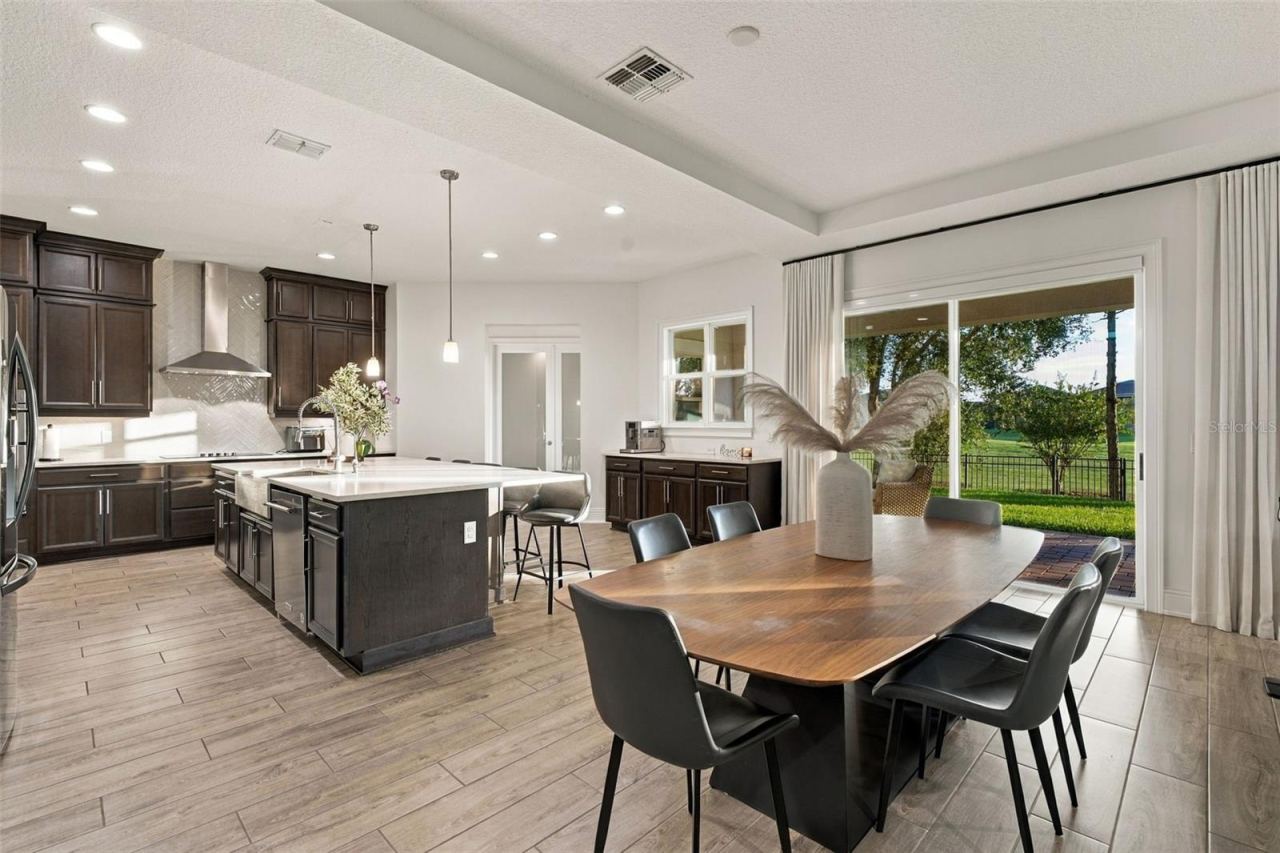 Photo 2 of 13292 Alderley Dr, Orlando, FL 32832