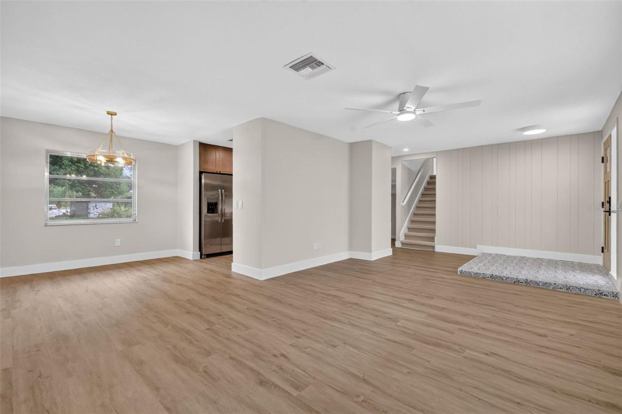 Photo 4 of 2219 Winter Woods Blvd, Winter Park, FL 32792