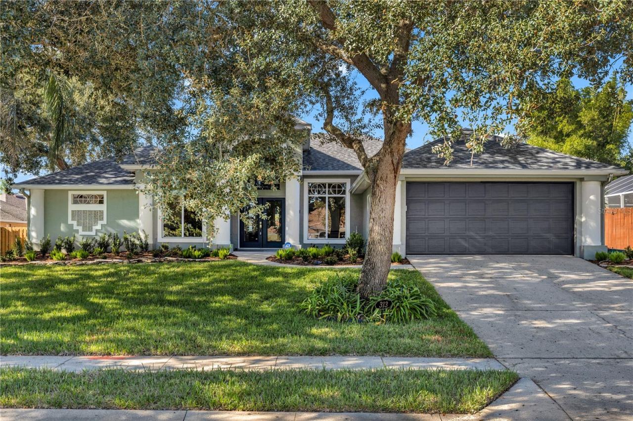 Photo 2 of 313 Hampton Hills Ct, Debary, FL 32713