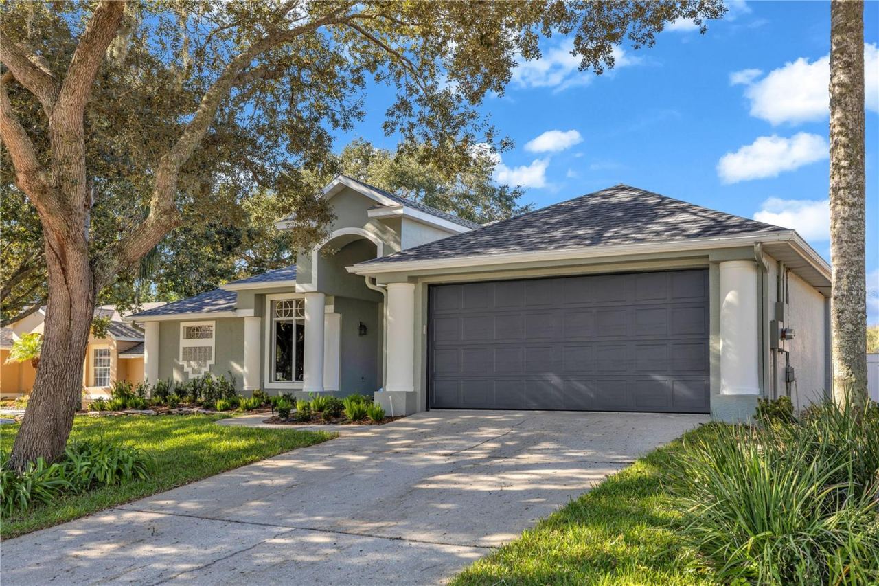 Photo 3 of 313 Hampton Hills Ct, Debary, FL 32713