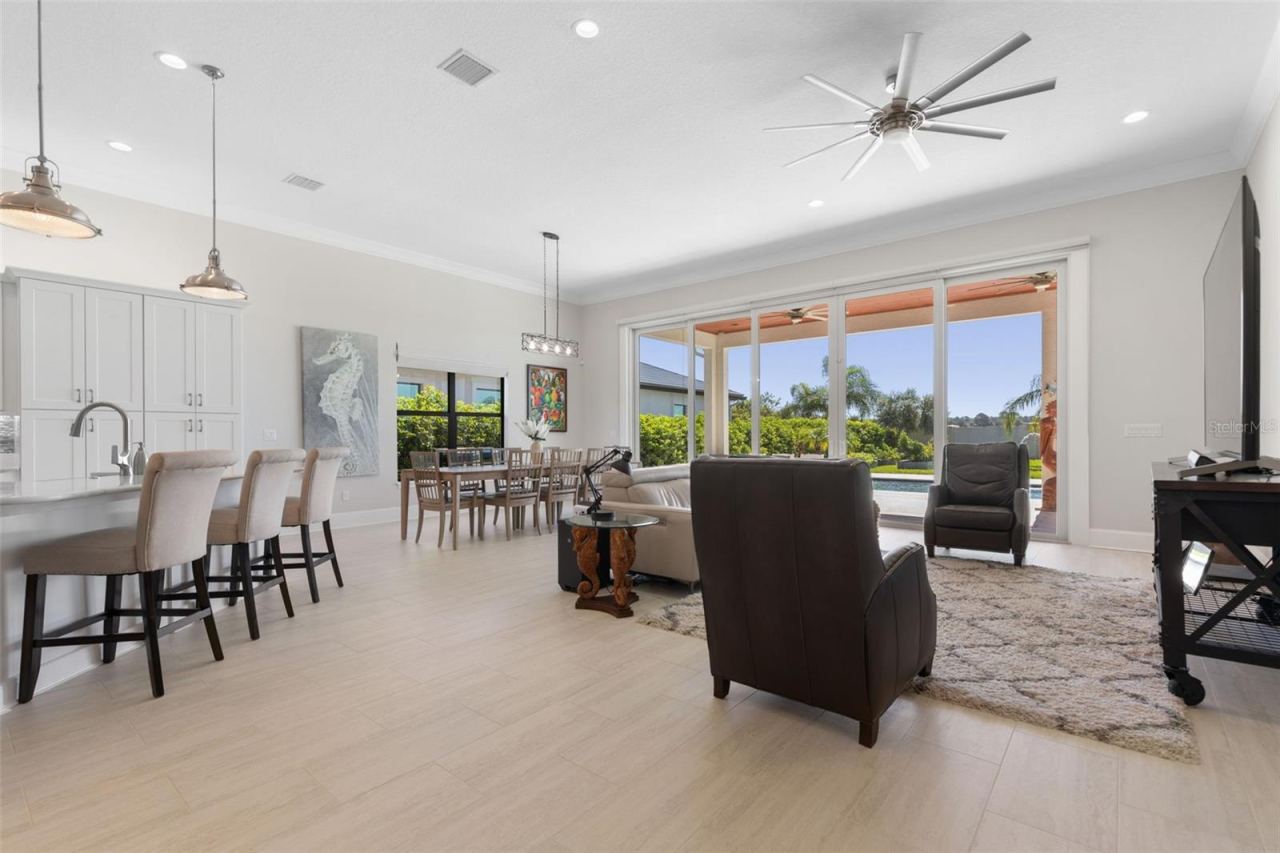 Photo 5 of 94 Del Palma Dr, Palm Coast, FL 32137