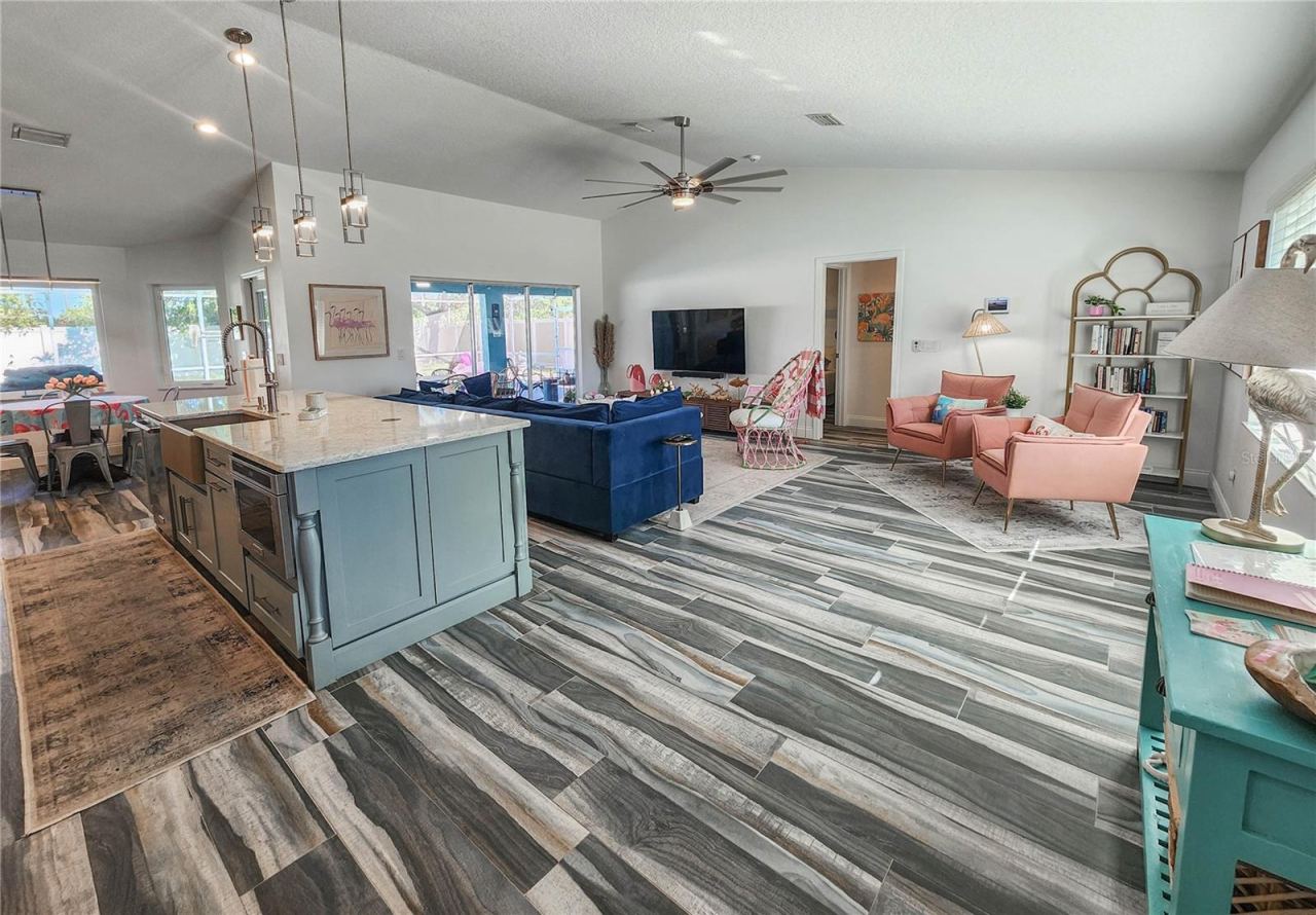 Photo 5 of 118 Ferndale Ln, Palm Coast, FL 32137
