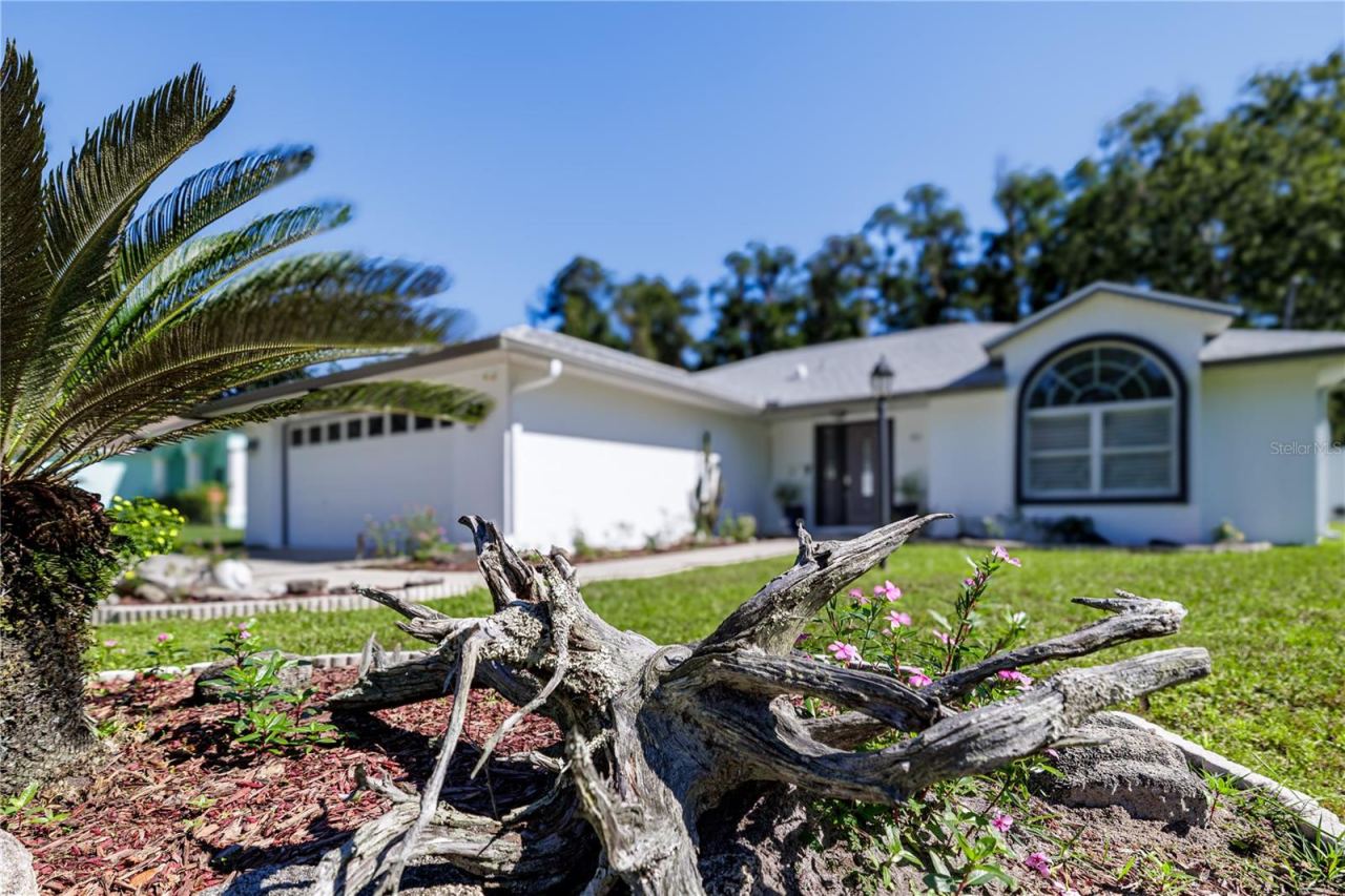 Photo 5 of 42 Zaun Trl, Palm Coast, FL 32164