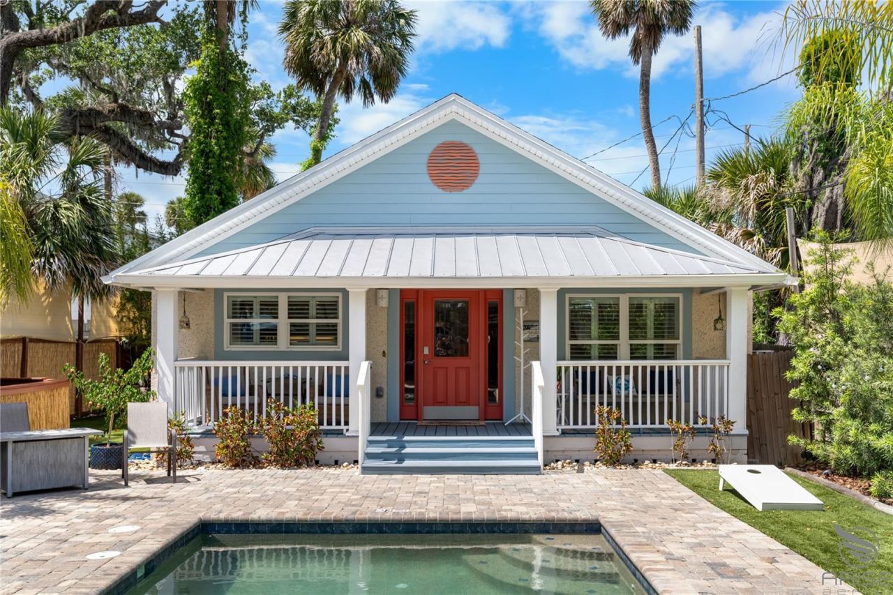 Photo 5 of 305 Live Oak, New Smyrna Beach, FL 32168