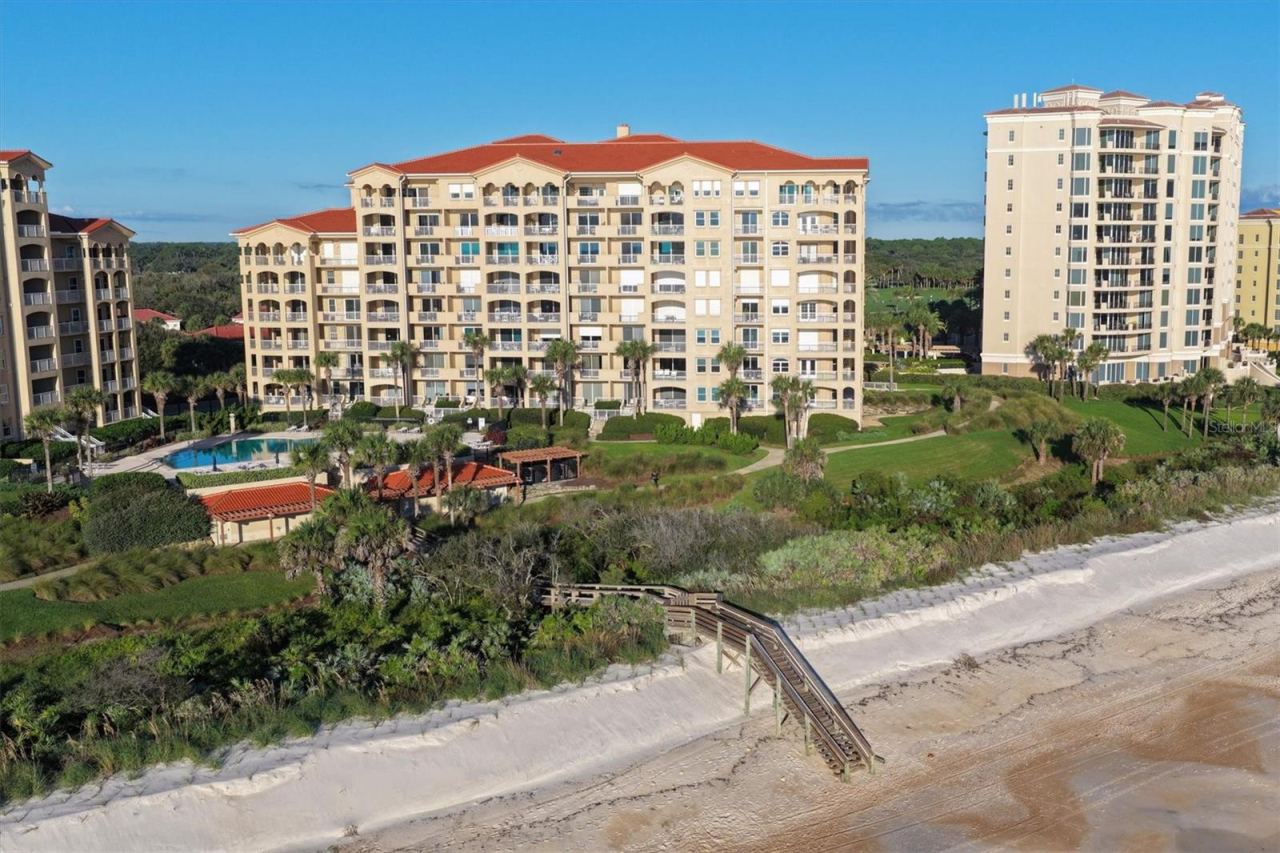 Photo 3 of 11 Avenue De La Mer #1207, Palm Coast, FL 32137