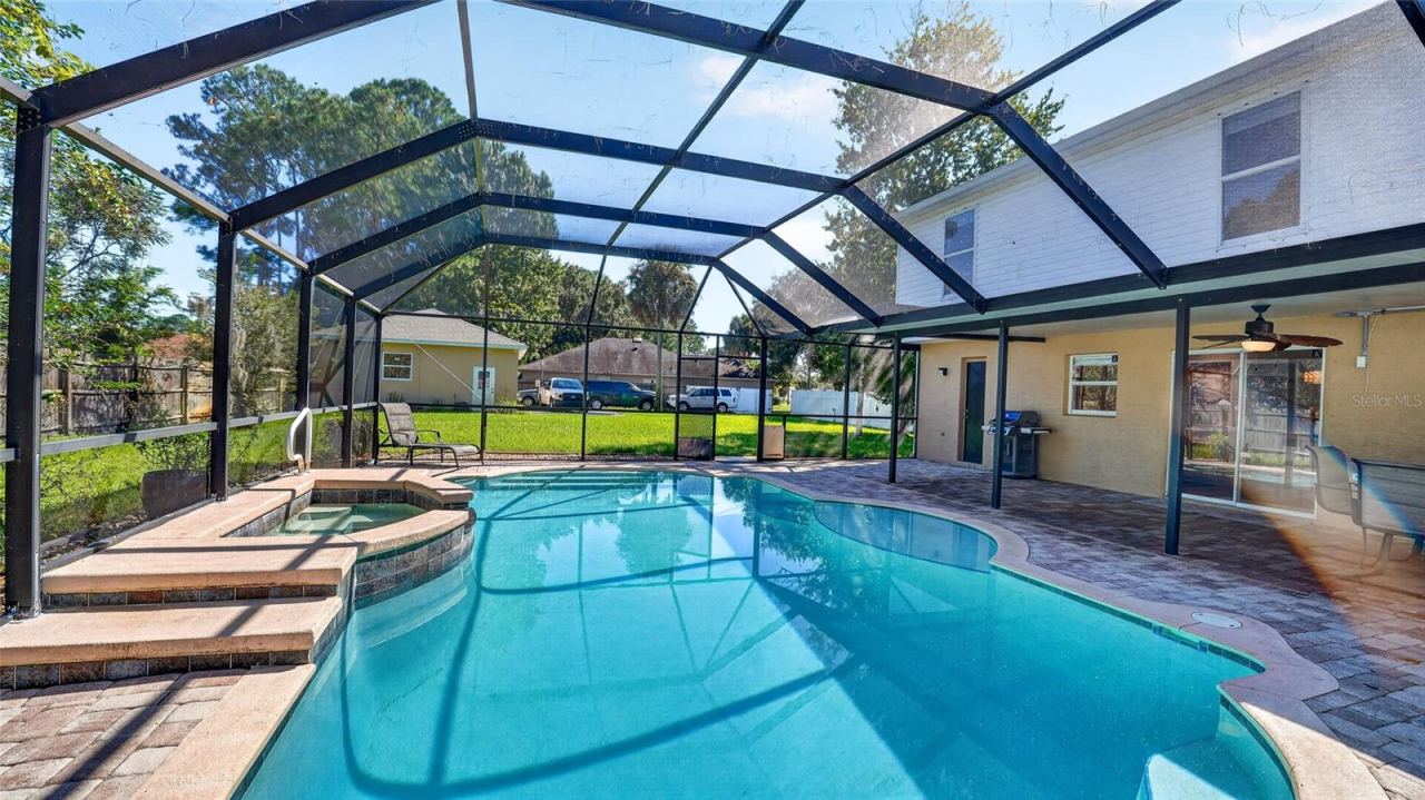 Photo 2 of 70 Barrington Dr, Palm Coast, FL 32137