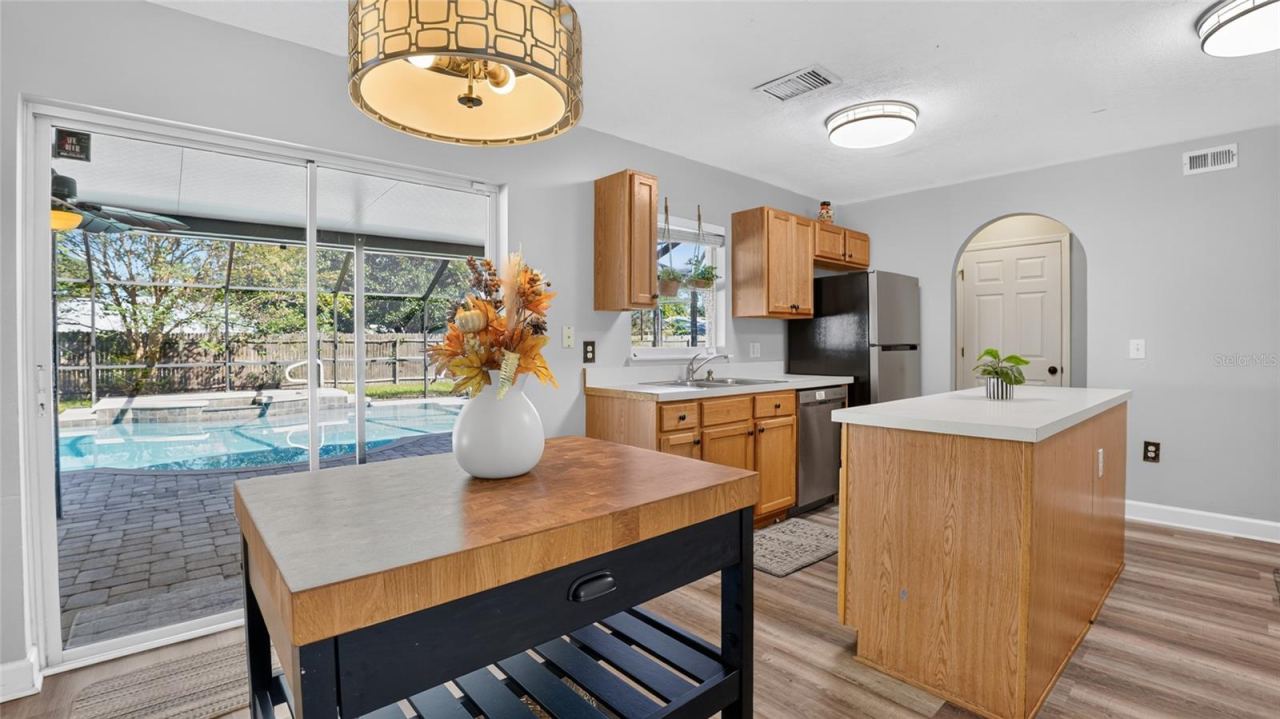 Photo 5 of 70 Barrington Dr, Palm Coast, FL 32137