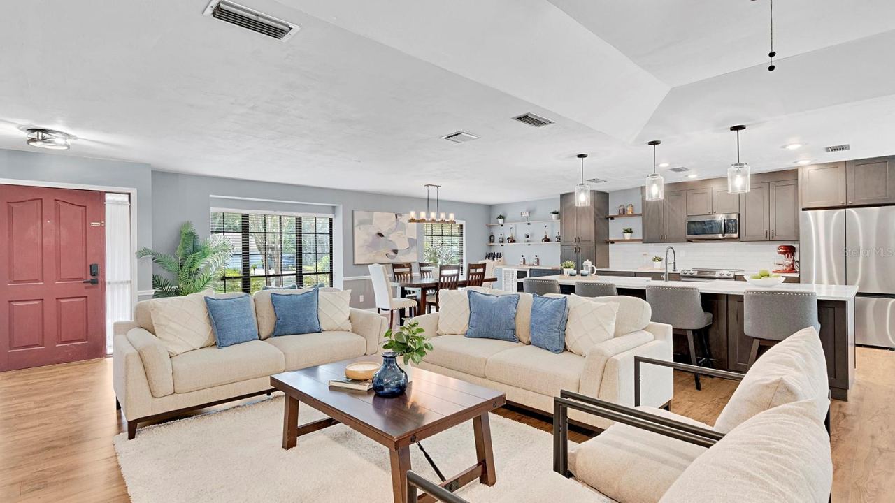 Photo 5 of 432 Burnt Tree Ln, Apopka, FL 32712