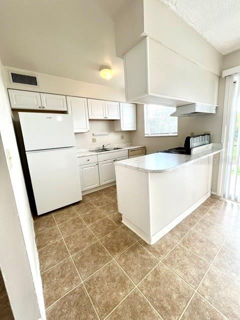 Photo 3 of 5325 Curry Ford Rd #b205, Orlando, FL 32812