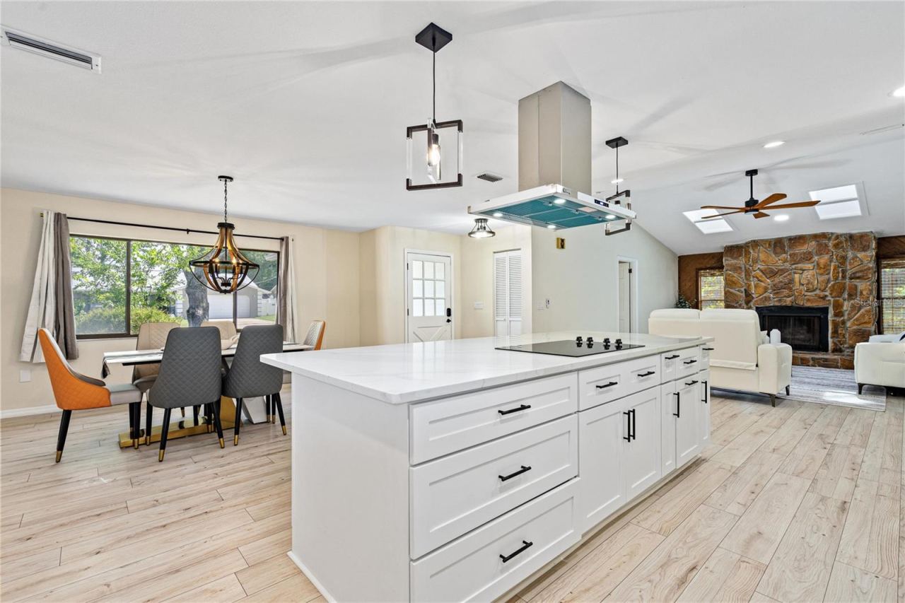 Photo 4 of 39 Fleetwood Dr, Palm Coast, FL 32137