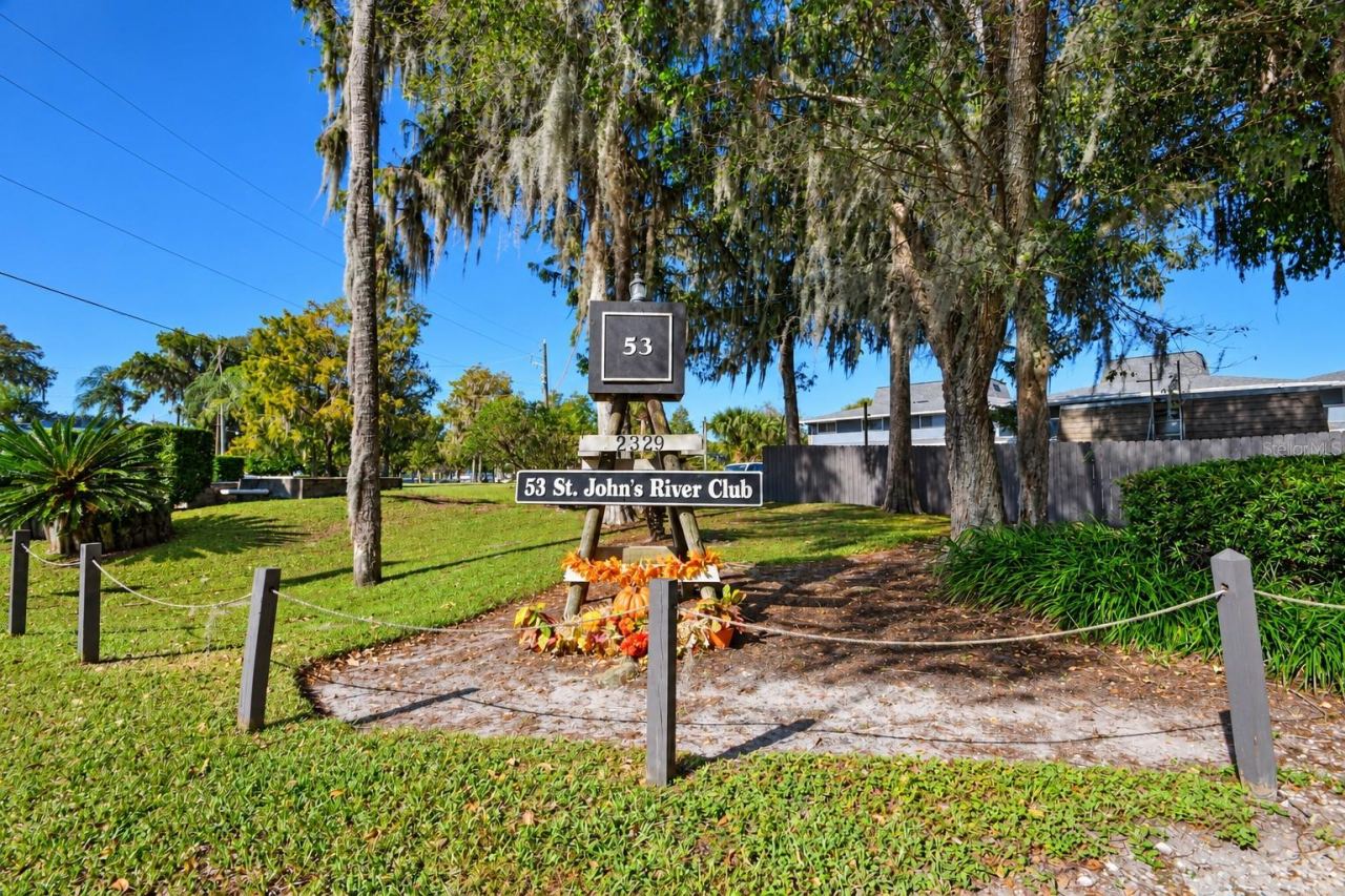 Photo 2 of 2329 River Ridge Rd #13, Deland, FL 32720