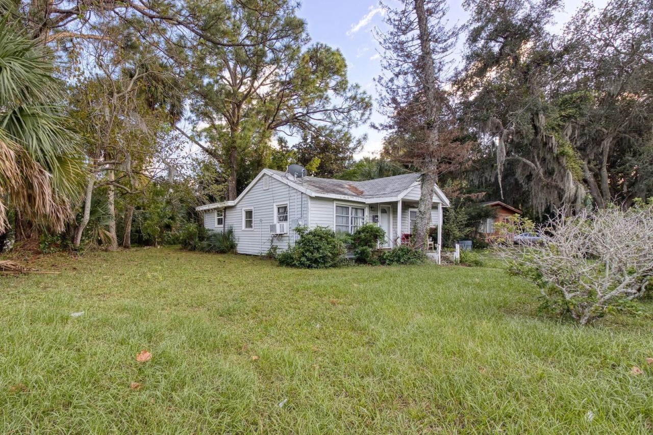 Photo 3 of 240 Washington Pl, Ormond Beach, FL 32174