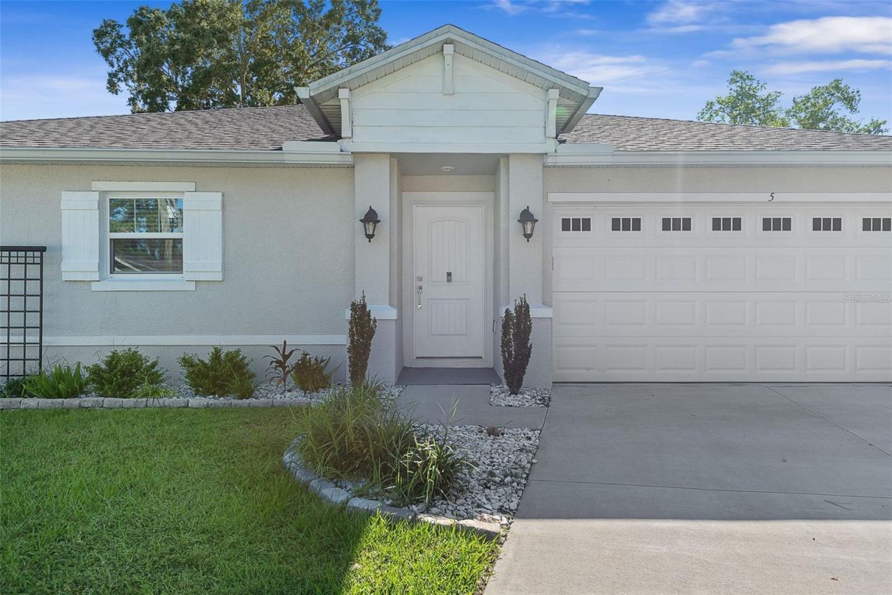 Photo 2 of 5 Whisant Pl, Palm Coast, FL 32164