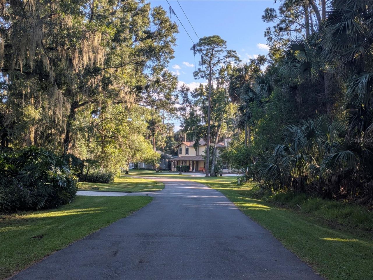 Photo 5 of 366 Old Mill Rd, Enterprise, FL 32725