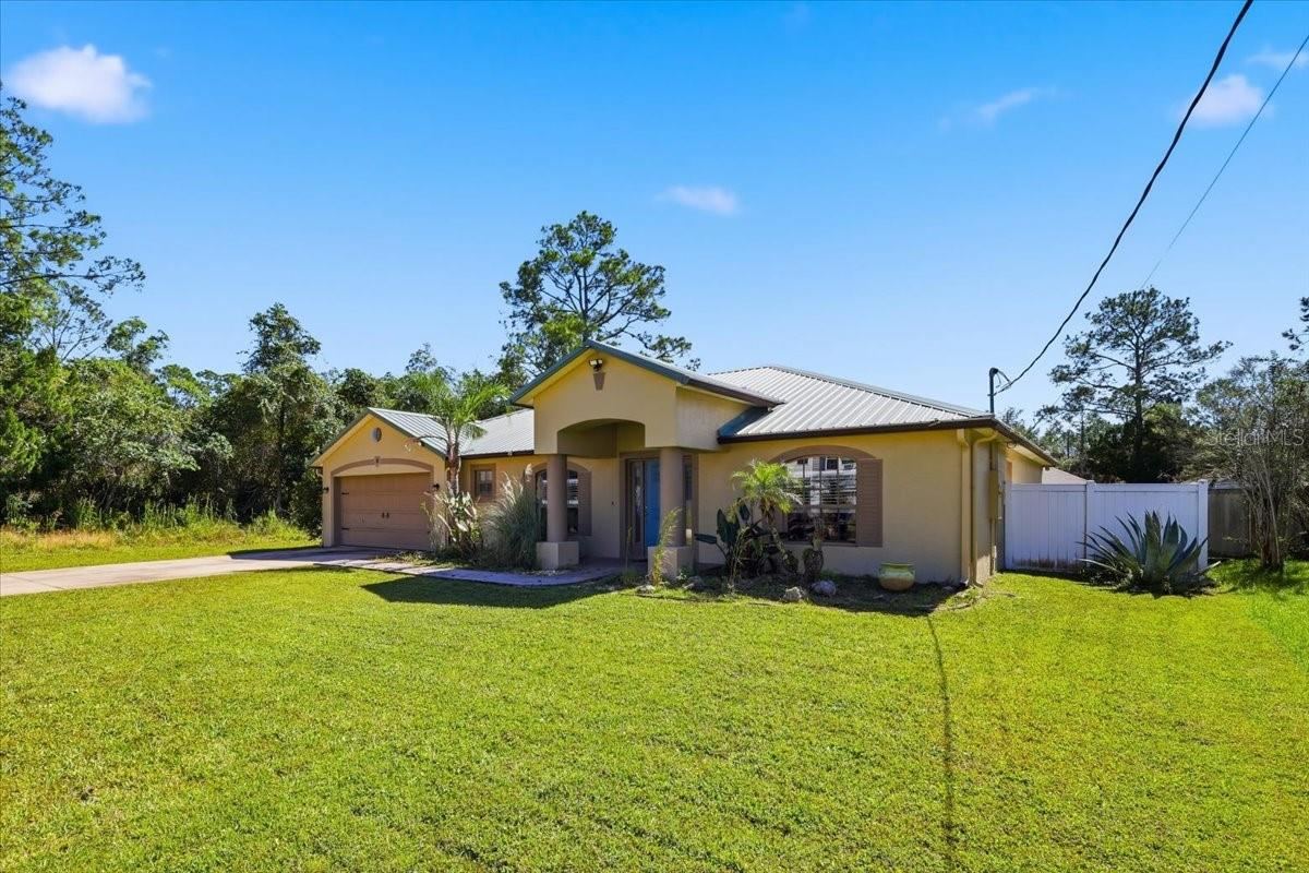 Photo 3 of 92 Robinson Dr, Palm Coast, FL 32164