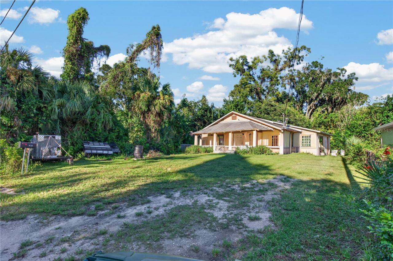Photo 4 of 529 Tomoka Rd, Daytona Beach, FL 32114