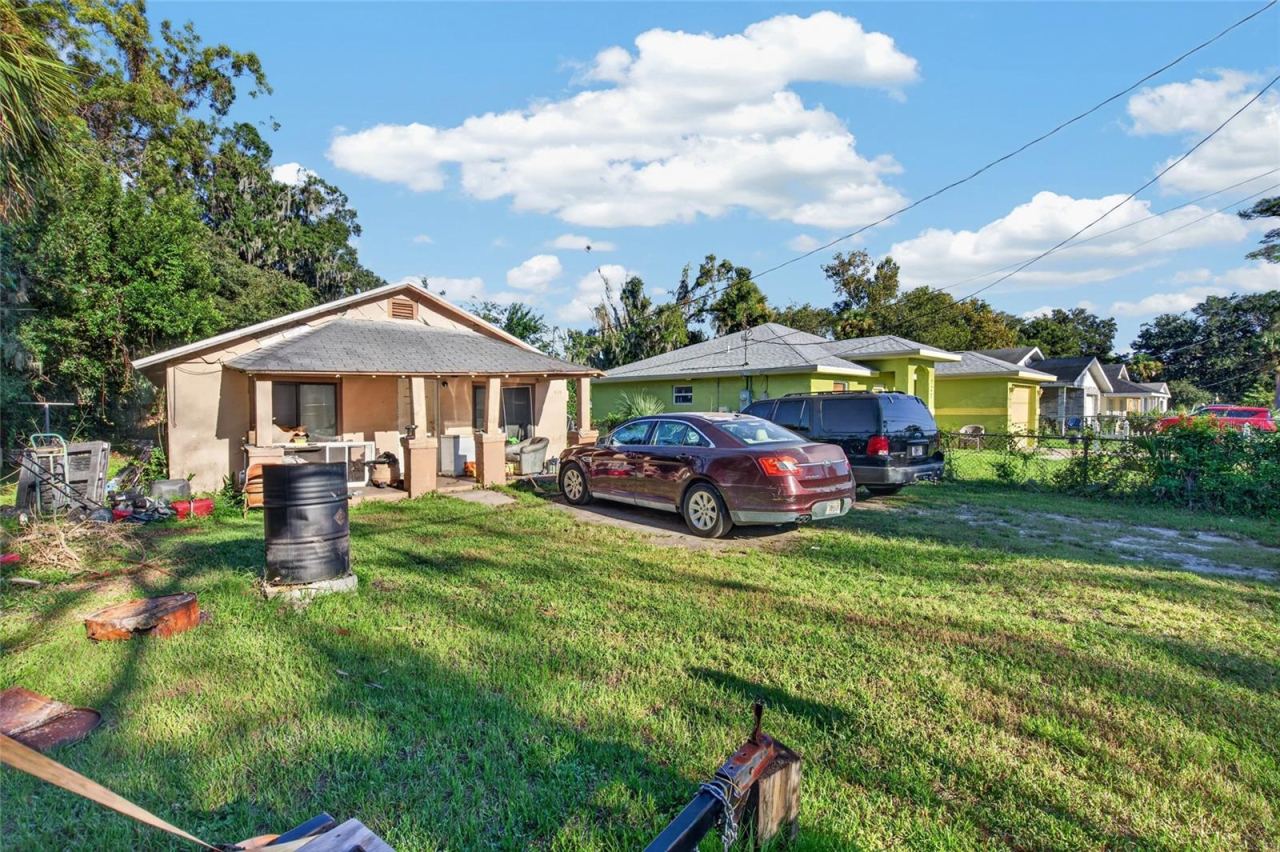 Photo 5 of 529 Tomoka Rd, Daytona Beach, FL 32114