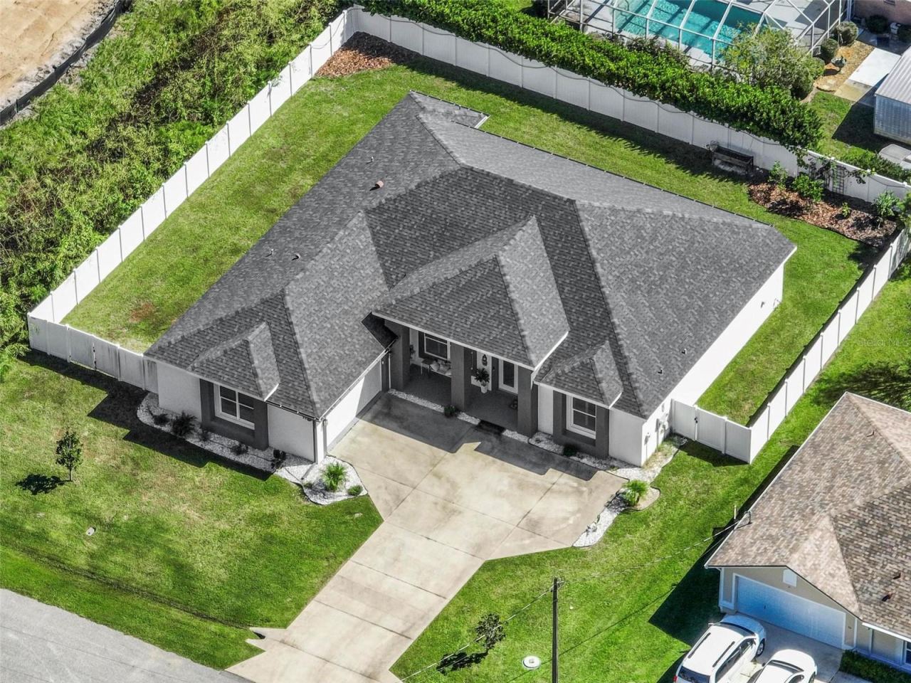 Photo 3 of 26 W Ludlow Ln, Palm Coast, FL 32137