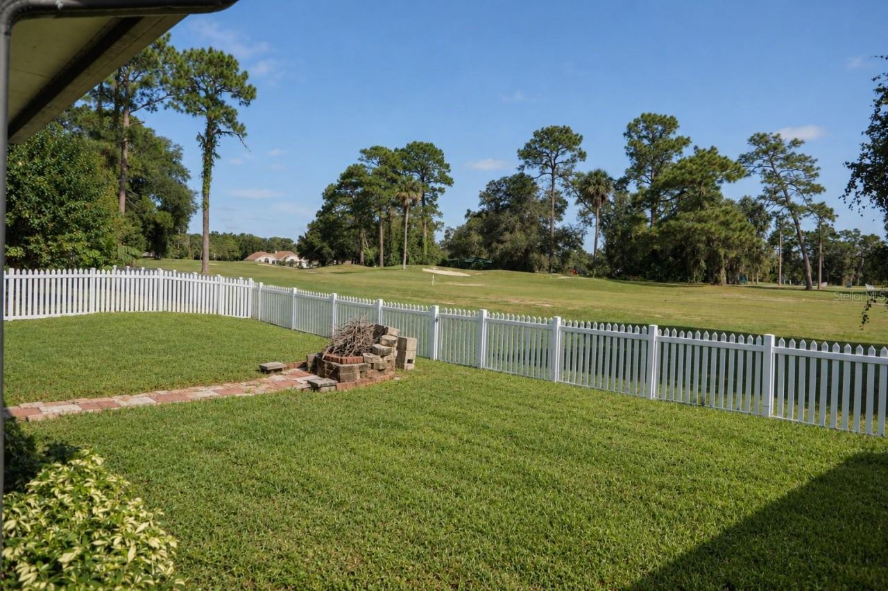 Photo 5 of 111 Spring Glen Dr, Debary, FL 32713