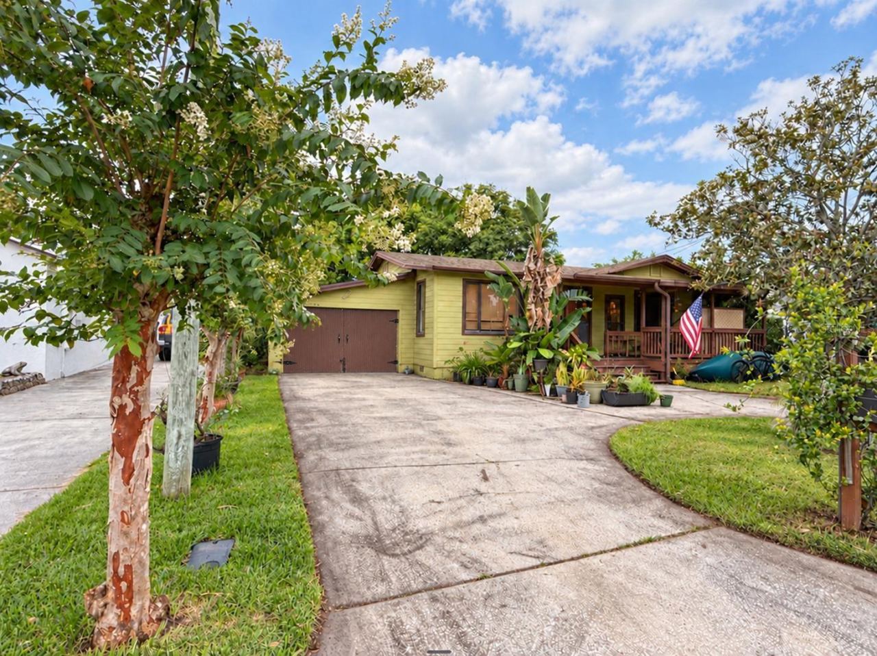 Photo 2 of 2640 Beverly Ave, Winter Park, FL 32789