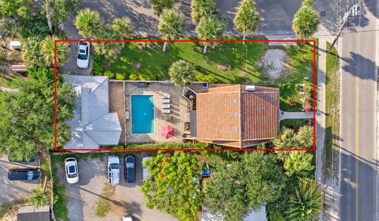 Photo 5 of 110 S Peninsula Ave, New Smyrna Beach, FL 32169
