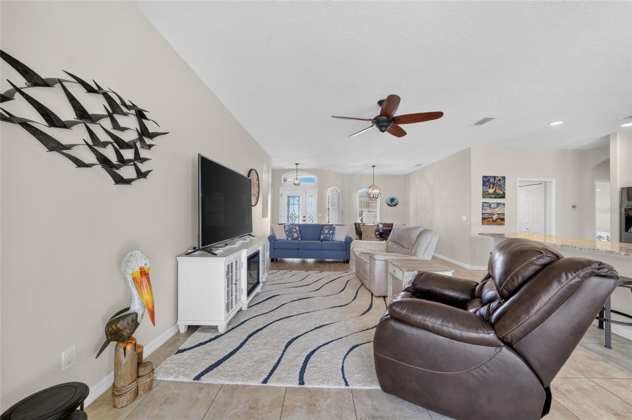 Photo 5 of 113 Arena Lake Dr, Palm Coast, FL 32137