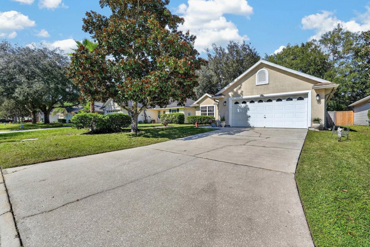 Photo 4 of 717 Mackenzie Cir, St Augustine, FL 32092