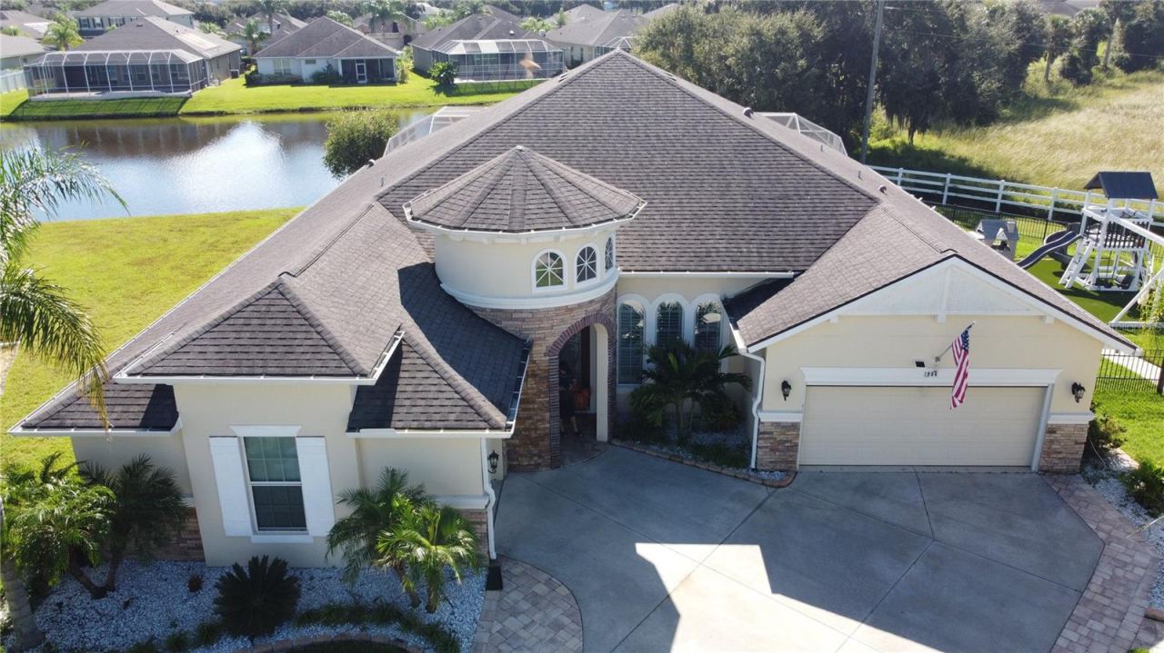 Photo 3 of 1904 Mendocino Ln, Port Orange, FL 32128