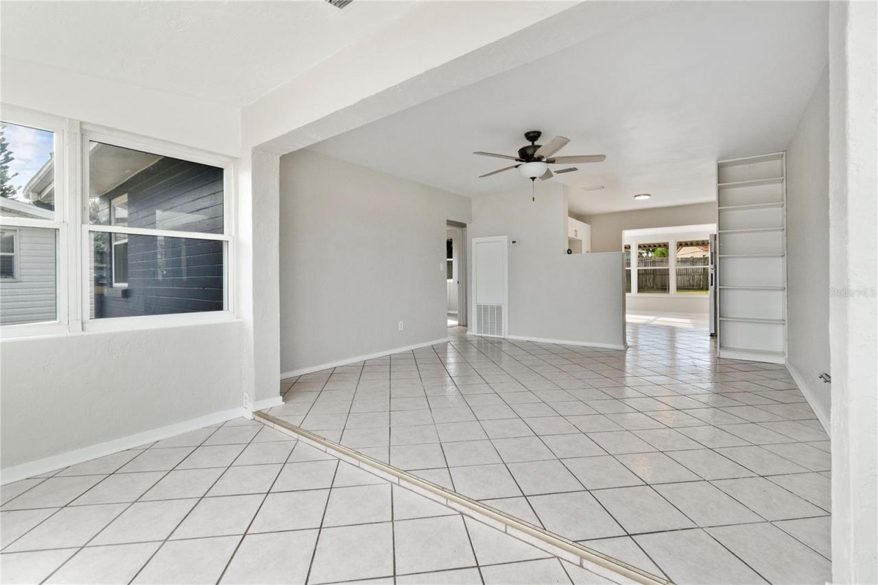 Photo 4 of 16 Hibiscus Dr, Ormond Beach, FL 32176