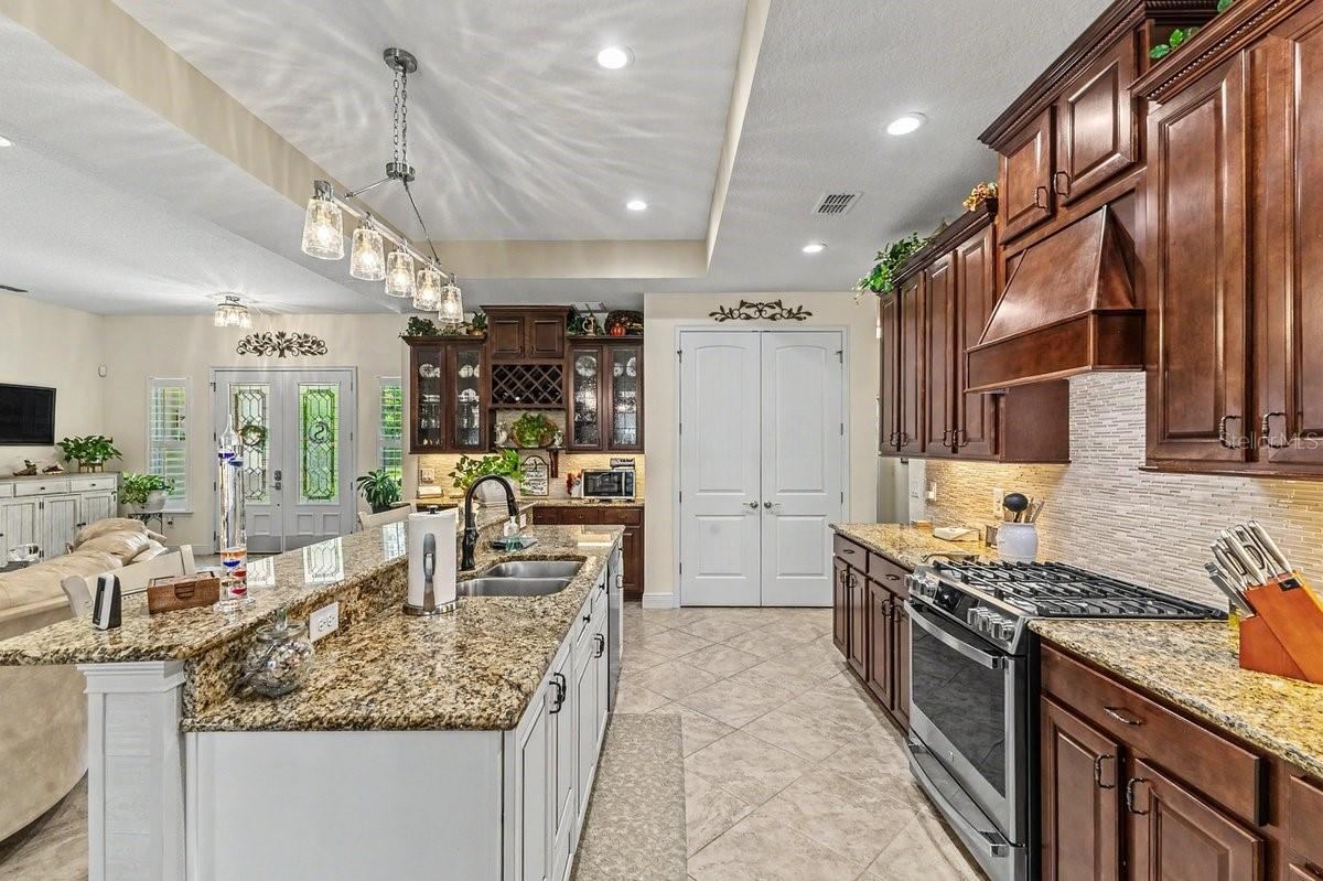 Photo 5 of 1104 N Boston Ave, Deland, FL 32724