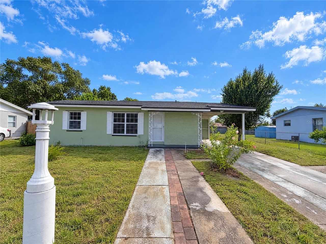 1331 E Hancock Dr, Deltona, FL 32725