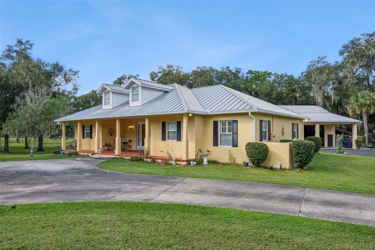 Photo 3 of 1050 Deerfoot Rd, Deland, FL 32720