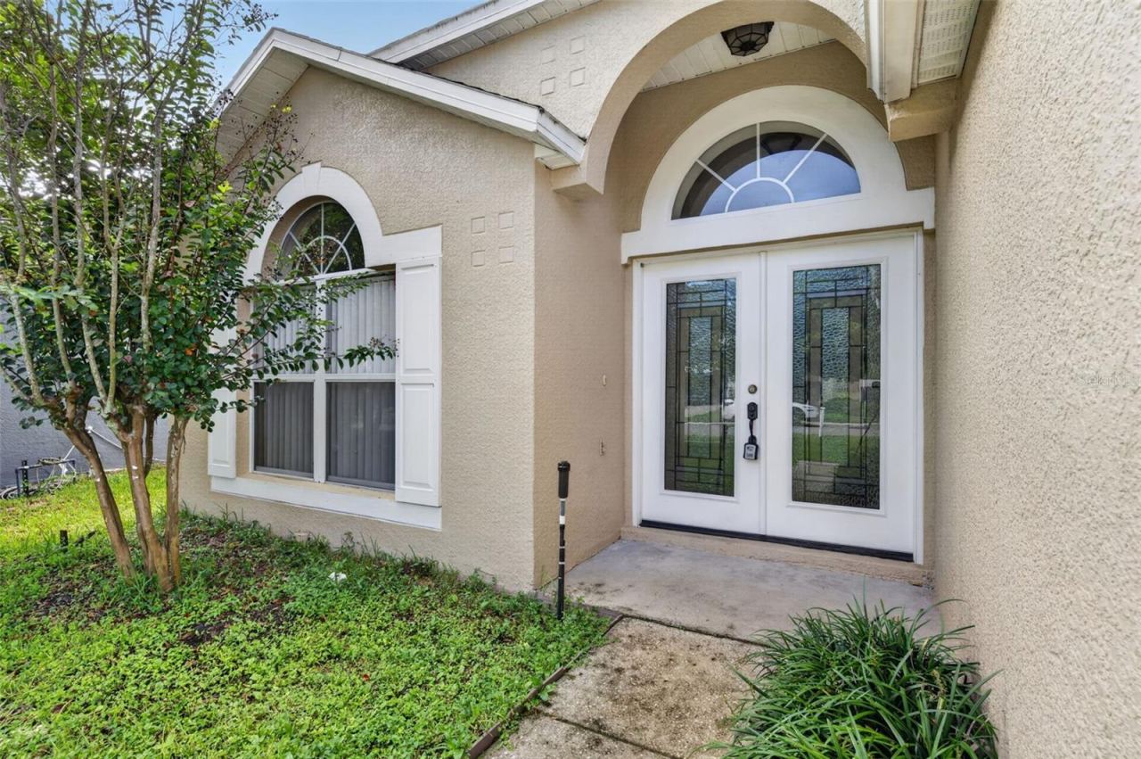 Photo 4 of 2018 Wekiva Reserve Blvd, Apopka, FL 32703