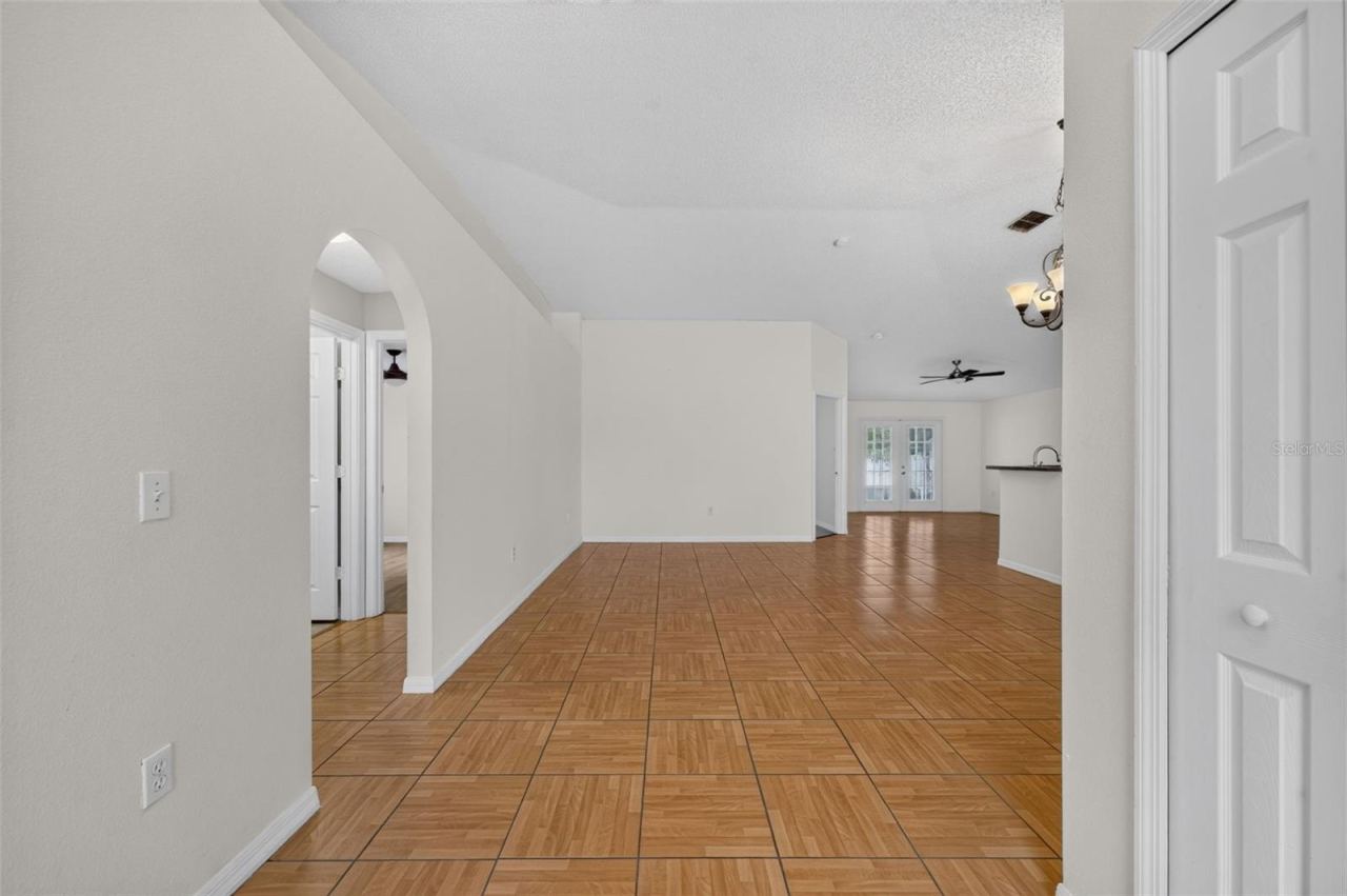 Photo 5 of 2018 Wekiva Reserve Blvd, Apopka, FL 32703