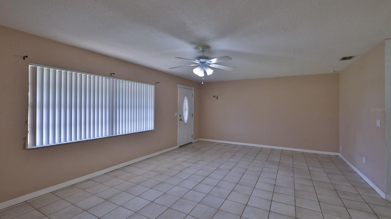 Photo 5 of 2408 Juniper Dr, Edgewater, FL 32141