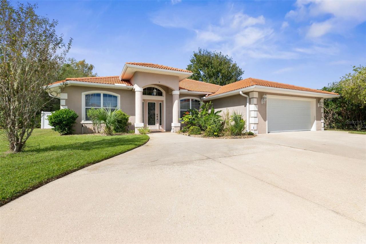 Photo 2 of 18 Farson Ln, Palm Coast, FL 32137