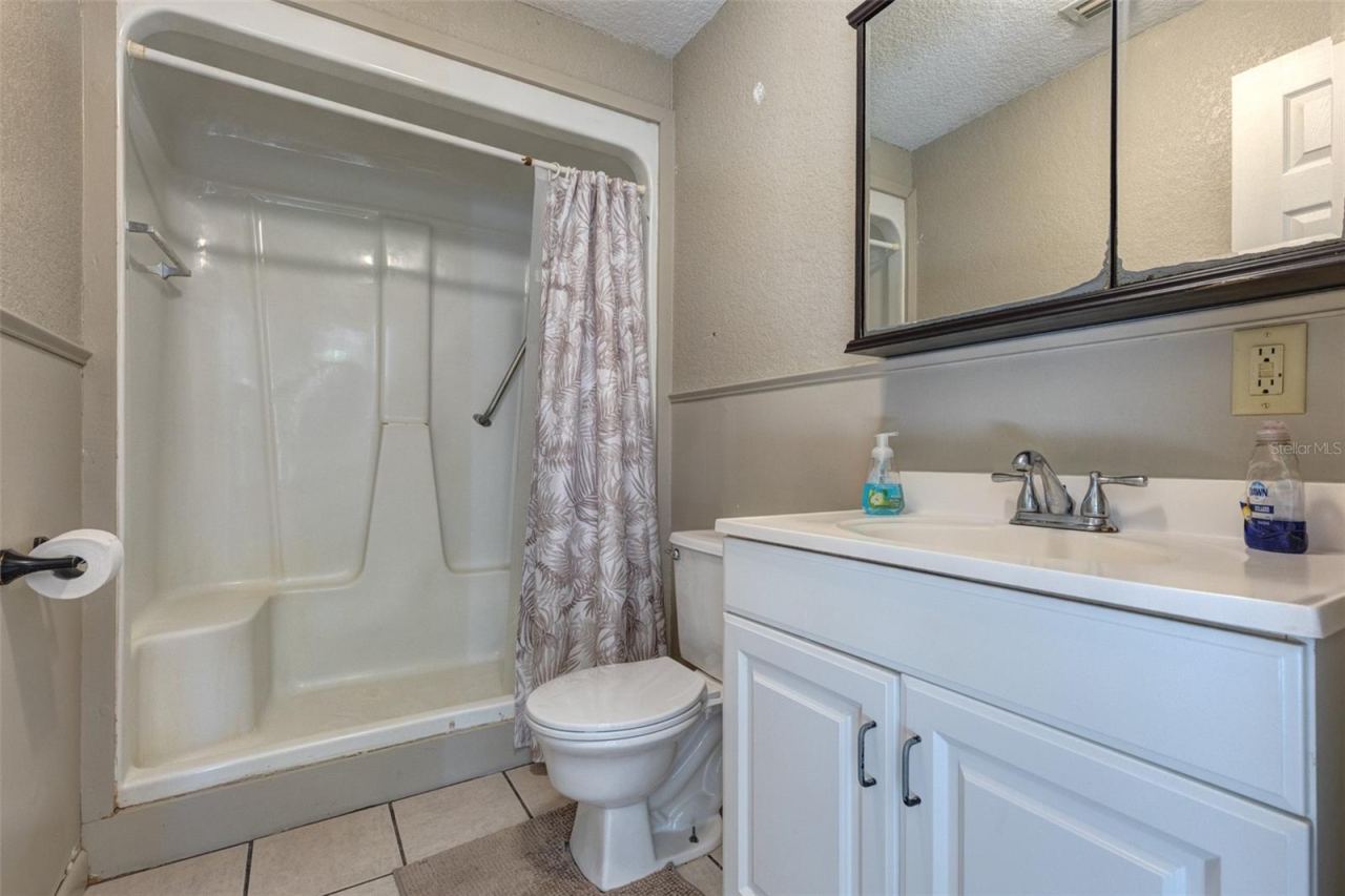 Photo 4 of 1950 9th Ave, Deland, FL 32724