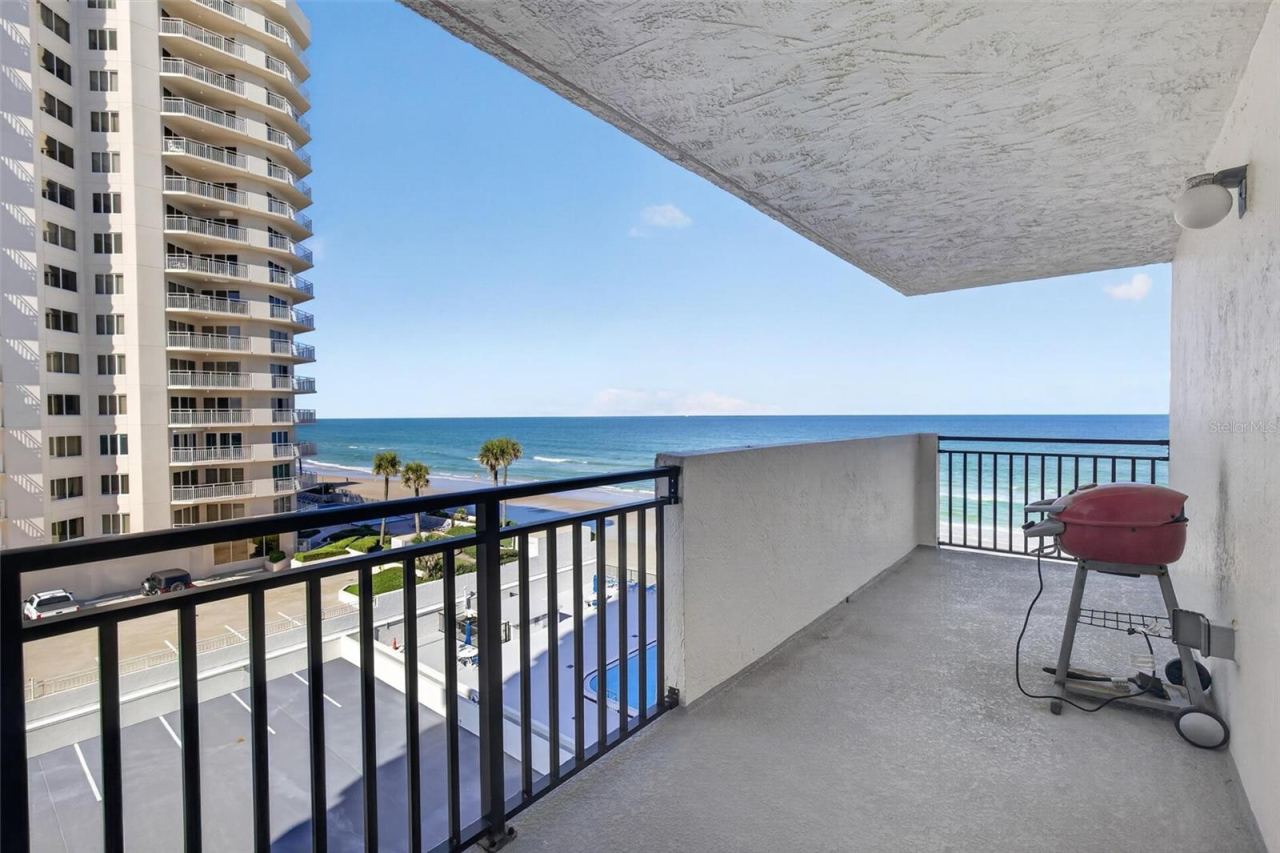 Photo 4 of 2987 S Atlantic Ave #504, Daytona Beach Shores, FL 32118