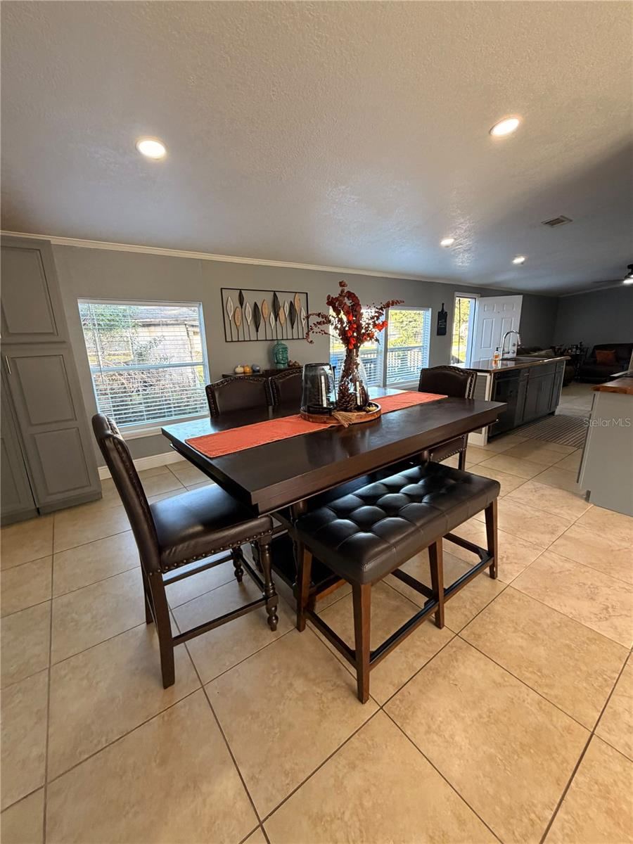 Photo 2 of 4720 Ternstone Ave, Orlando, FL 32812
